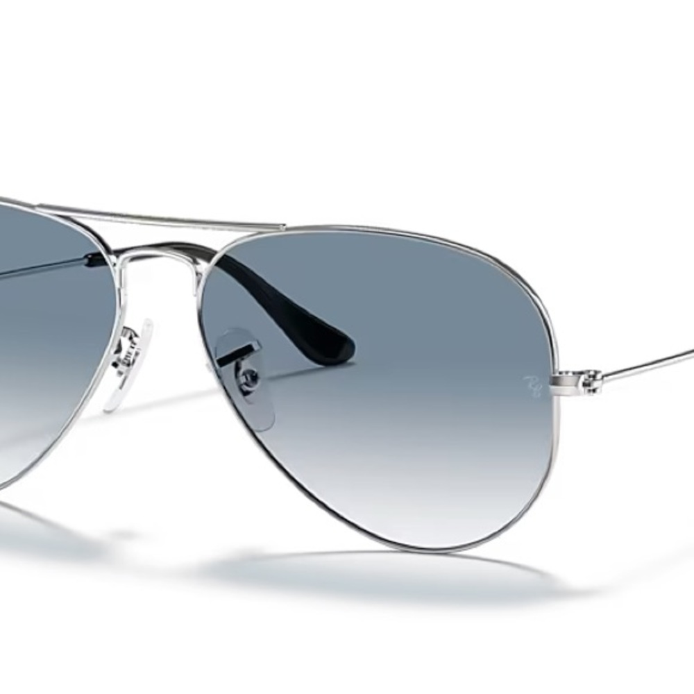 Ray-Ban Silver Frame Aviator Sunglasses